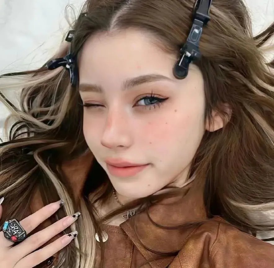 蝙蝠女侠第一季